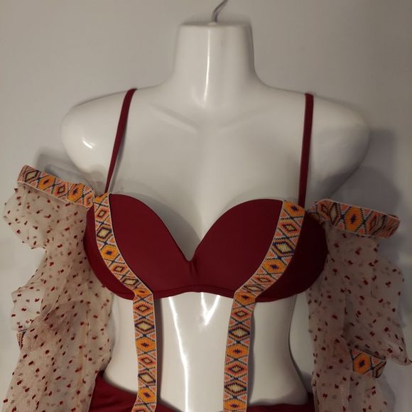 Red Wine Unique Long-Sleeve Paneled Swimsuit - Picture 5 of 13